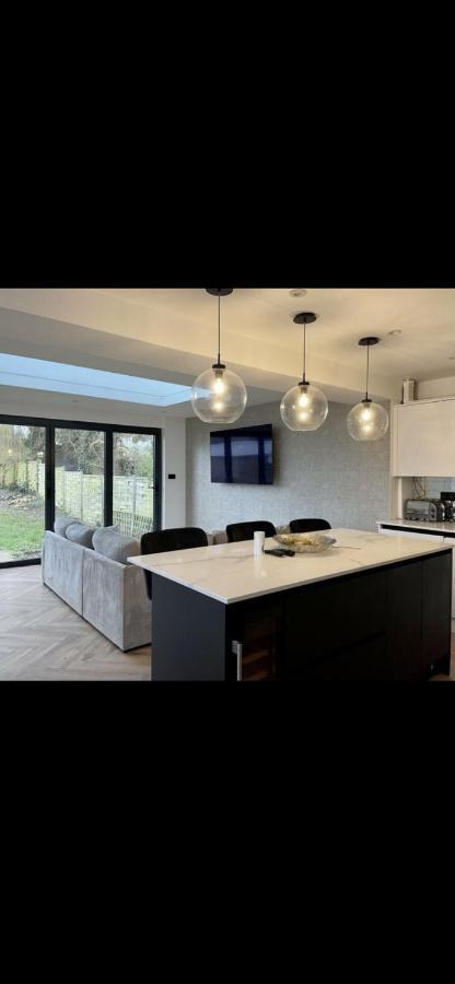 3 Bedroom House Hildenborough מראה חיצוני תמונה