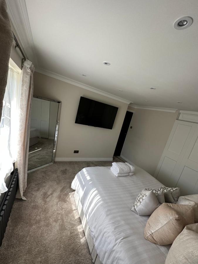 3 Bedroom House Hildenborough מראה חיצוני תמונה